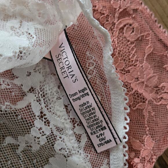 Victoria's Secret Lace Wide Side Thong Bundle Sz S New 3 pieces - Picture 4 of 4